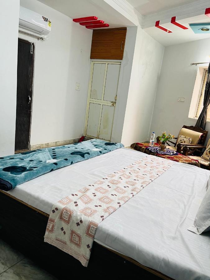 Tiwari G Home Stay Ujjain Exterior photo