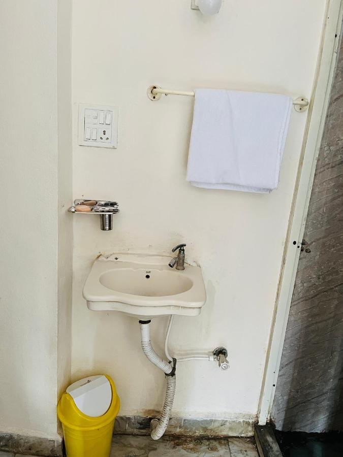 Tiwari G Home Stay Ujjain Exterior photo