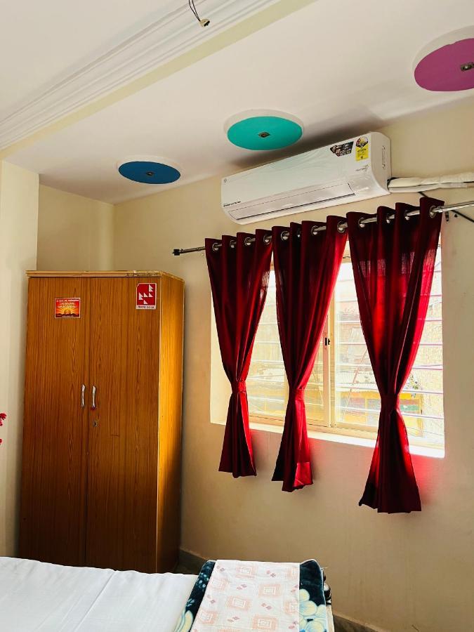 Tiwari G Home Stay Ujjain Exterior photo